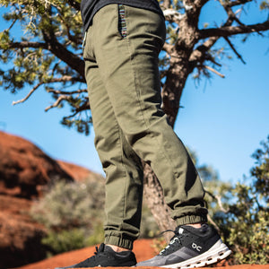 Rambler Jogger - Olive - left close